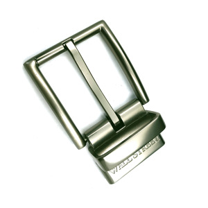 공장 맞춤형 도금 색상 35mm 아연 합금 고급 가죽 벨트 하드웨어 뒤집을 수있는 핀 벨트 버클 - Product Image 2