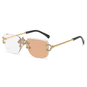 DF6063 <span class=keywords><strong>Gafas</strong></span> de Sol Fotocromáticas sin Montura <span class=keywords><strong>para</strong></span> <span class=keywords><strong>Hombre</strong></span> y Mujer, Decoración de Diamantes, <span class=keywords><strong>Gafas</strong></span> de Sol Cuadradas, Protección UV <span class=keywords><strong>para</strong></span> Fiestas y Uso Diario - Product Image 3