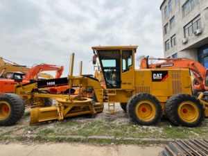 Niveleuse Caterpillar 140H de qualité supérieure avec calibrage précis - Moment de charge élevé, capacité de 14 000 kg pour les terrains de golf - Product Image 6
