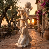 Statue de serveur à thé tahitien en marbre blanc sculptée à la main sur mesure - Sculpture figurative inspirée de la culture polynésienne avec lei et plateau