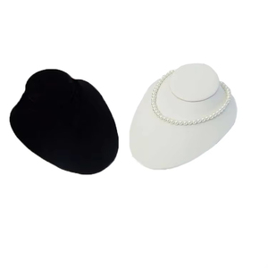 Présentoir de Colliers en Velours pour Mannequin, Accessoire de Présentation de Bijoux, Fabrication Soignée - Product Image 1