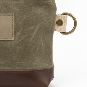 Pochette à rivets en toile de canard cirée pour pickleball 16 oz, personnalisable avec logo, vente en gros, pour balles de tennis - Product Image 4