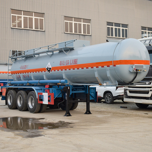 Usine directe avec remorques de camion à prix préférentiel Semi-remorque de grande capacité pour les articles corrosifs - Product Image 1