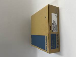 Amplificateur servo AC Mitsubishi MR-J3-10A 100% neuf et d'origine - Product Image 1