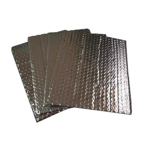 Film isolant <span class=keywords><strong>multicouche</strong></span> en aluminium avec bulles d'air pour toitures et tuyaux – Matériau d'<span class=keywords><strong>isolation</strong></span> thermique - Product Image 3
