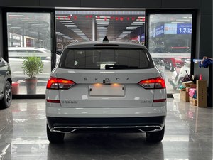 Skoda <span class=keywords><strong>Kamiq</strong></span> 2023 1.5L Automatica Guida a Sinistra Sedili in Pelle R17 Interni Scuri Telecamera Posteriore Auto Usata in Vendita - Product Image 6
