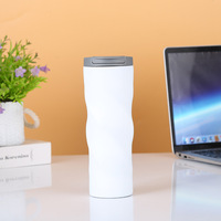 Nouvelle tasse de voiture en spirale en acier inoxydable 304, tasse de boisson directe de couleur dégradée tasse à café sous vide réutilisable créative