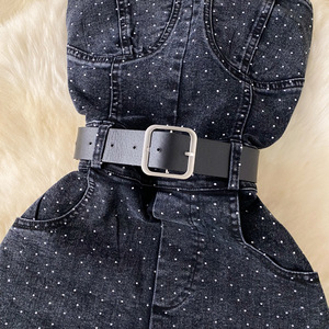 Mono vaquero sin tirantes para mujer con puntos de diamantes de imitación y cinturón, estilo pantalón corto de cintura alta, conjunto de una pieza a la moda de verano - Product Image 4