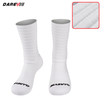 Chaussettes de course et de cyclisme légères personnalisées pour l'automne, chaussettes de compression aérodynamiques antidérapantes pour hommes