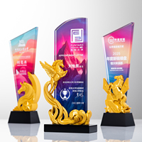 Trophée en cristal personnalisé avec impression couleur et cheval doré – Récompense créative pour événements de compétition, réunions annuelles, souvenirs