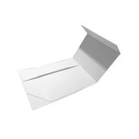 Boîte d'emballage en papier de luxe avec logo personnalisé grand rabat magnétique blanc pour vêtements