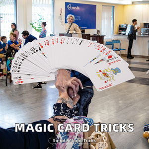 Tissu français personnalisé avec motif de <span class=keywords><strong>carte</strong></span> à jouer fini lin plaqué noir <span class=keywords><strong>Copag</strong></span> Jeu de dés de <span class=keywords><strong>poker</strong></span> pour couple grand maître - Product Image 4