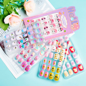 Lot de 24 faux ongles carrés courts en gros, motifs fleurs de dessin animé mignons, pour enfants, à presser - Product Image 1