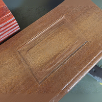 Porte sectionnelle en acier isolée automatique moderne, résistante au vent, disponible en plusieurs couleurs, pour applications de garage et d'hôtel
