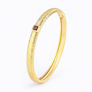 Trendy Delicate Unisex 18K Gold Plated Hypoallergenic Zircon Geometric Clasp HR Bangle Birthday Gift - Product Image 5
