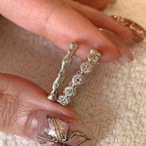 Bague en argent pur S925, style antique brossé, avec diamant en forme de larme taille princesse, luxe léger, style palais haut de gamme - Product Image 4