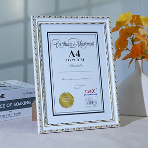 Портативная фоторамка из смолы формата А4 для декора стен, доступна оптом со склада - Product Image 5