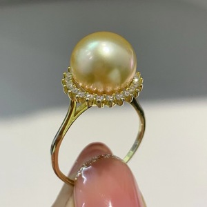 Anillo de Plata de Ley S925 con Diseño de Girasol de 12-13 mm con Micro Imperfecciones, Incrustaciones de Perlas Naturales y Cuentas Doradas, en Caja de Regalo - Product Image 4