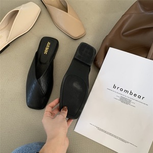 Vente directe d'usine de pantoufles. Couvre-tête de style vêtement d'extérieur pour femmes. Nouvelles demi-chaussons d'été. Chaussures Moulle à la Mode pour Femmes. - Product Image 4