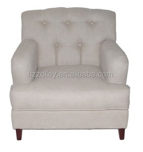 Divano monoposto bianco riso con decorazione a bottone <span class=keywords><strong>e</strong></span> braccioli arrotondati su gambe in legno - Product Image 1