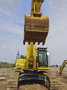 Large Komatsu PC400 <b>Excavators</b> 40Ton Hydraulic <b>Excavator</b> | Japan-Made <b>Used</b> Heavy-Duty Digger for Mining & Infrastructure - Product Image 3