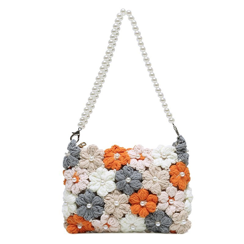 Bolso con mollie flowers tejidas a crochet - YouTube