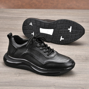 Chaussures de course pour hommes en cuir véritable, respirantes, perforées, avec semelle extérieure en caoutchouc épais et semelle intermédiaire en EVA, chaussures de sport décontractées rehaussées pour l'été - Product Image 3