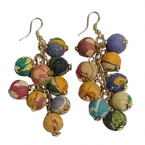 Boucles d'oreilles pendantes bohèmes en résine avec perles d'imitation plaquées or, bijoux de fête pour femmes - Product Image 1