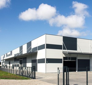 Almacén Prefabricado de Acero, Estructura Modular Galvanizada de Gran Resistencia y Gran Vano para Almacenamiento Industrial y Logística - Product Image 2