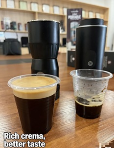 Machine à <span class=keywords><strong>café</strong></span> portable <span class=keywords><strong>rechargeable</strong></span> par USB pour le camping, les voyages, la randonnée, l'utilisation en extérieur ou à l'hôtel, semi-automatique, à capsules <span class=keywords><strong>de</strong></span> <span class=keywords><strong>café</strong></span> - Product Image 4