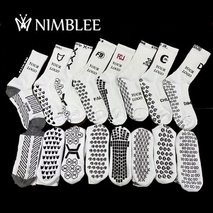 Gran Venta Calcetines Deportivos Antideslizantes de Alta Calidad con Agarre para Fútbol y Logo Personalizado - Product Image 2