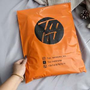 Bolsas de Envío de Correo de Polietileno Biodegradables Ecológicas con Impresión de Logotipo Personalizado de Alta Cantidad para Ropa - Product Image 1