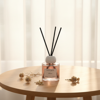 Ensembles de diffuseurs à bâtonnets d'huile parfumée personnalisés en gros, flacon en verre de 50 ml, parfum d'ambiance d'aromathérapie frais longue durée, 60 jours