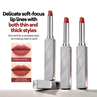Rouge à lèvres mat crémeux longue tenue, label privé, rouge brillant personnalisé, rouge à lèvres végétalien en gros, baume à lèvres hydratant naturel