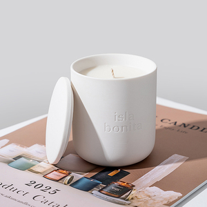 Bougie parfumée en cire de soja personnalisable AIKUN, luxe, marque privée, contrôle qualité strict, bougie aromathérapeutique en céramique pour cadeau - Product Image 2
