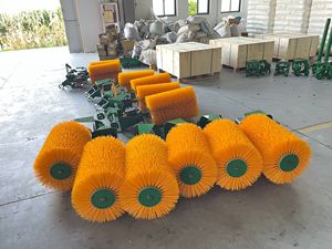 Cepillo Eléctrico Automático para Vacas con Cerdas de Nylon de 600 mm para Granjas Lecheras - Product Image 2