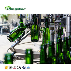 Bcgf máquina de enchimento de cerveja líquida, 8-6-1 500bph 3 em 1 automática 330ml garrafa de vidro de pequena escala máquina de enchimento de água - Product Image 1