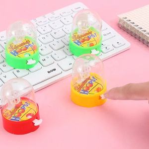 <span class=keywords><strong>Mini</strong></span>-Basketballplatz Süßigkeiten-Spielzeug Schießen auf den Korb Spielzeug-Süßigkeiten <span class=keywords><strong>Mini</strong></span> Handgehaltenes Desktop-Tisch-Basketballspiel Spielzeug zur Stressreduktion - Product Image 4