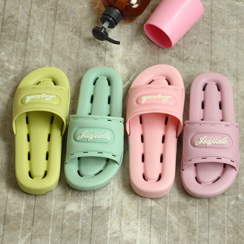 OEM EVA PVC Couple Massage Slippers Women Non-slip Thick Sole Slippers Men