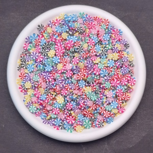Vente en gros de 5mm d'argile polymère colorée bonbons à la menthe poivrée argile molle chaude arrose <span class=keywords><strong>dessert</strong></span> de noël pour Nail Art Slime Charms - Product Image 1