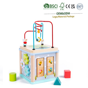 Giocattoli Montessori 5-in-1 Cubo di Attività in Legno Multifunzionale con Giochi di Avvolgimento Perline, Abbinamento Forme e Puzzle per Bambini - Product Image 1