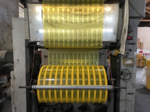 <b>Hot</b> Selling Excellent Quality Non Adhesive Yellow Barrier Caution Tape 100% Virgin PE 75mm X 100m - Product Image 4