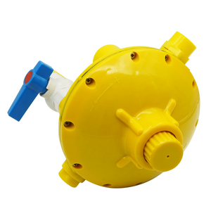 Abreuvoir à boire automatique pour élevage de volaille, régulateur de pression en plastique pour élevage de volaille - Product Image 6