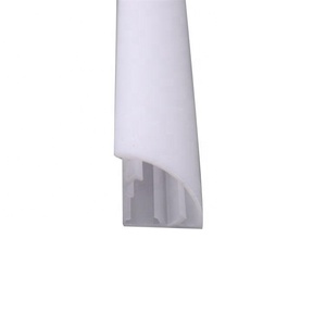 Suministro de fábrica personalizado blanco LED plástico extrusión perfil pantalla Led difusor cubierta plástico Profil luz Profil - Product Image 1