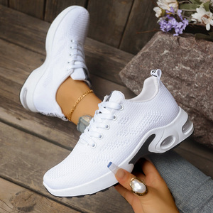 Chaussures de sport décontractées pour femmes, respirantes, légères, polyvalentes, à semelle épaisse et souple, en tissu, à lacets, best-seller - Product Image 4