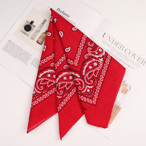 Pañuelo Personalizado con Logotipo, Pañuelo Navideño Personalizado con Estampado Divertido, Cubrebocas para Decoración de Fiestas, Venta al por Mayor - Product Image 6