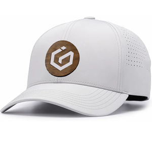 Gorra de Béisbol Deportiva Personalizada, Impermeable, de 5 Paneles, con Corona Media, Transpirable, con Agujeros Decorativos Láser y Logotipo de Goma/PVC - Product Image 3