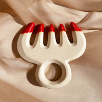 Masseur capillaire en céramique de style peigne, pierre de Gua Sha, logo personnalisé pour masseur de main, fabriqué à Wenzhou