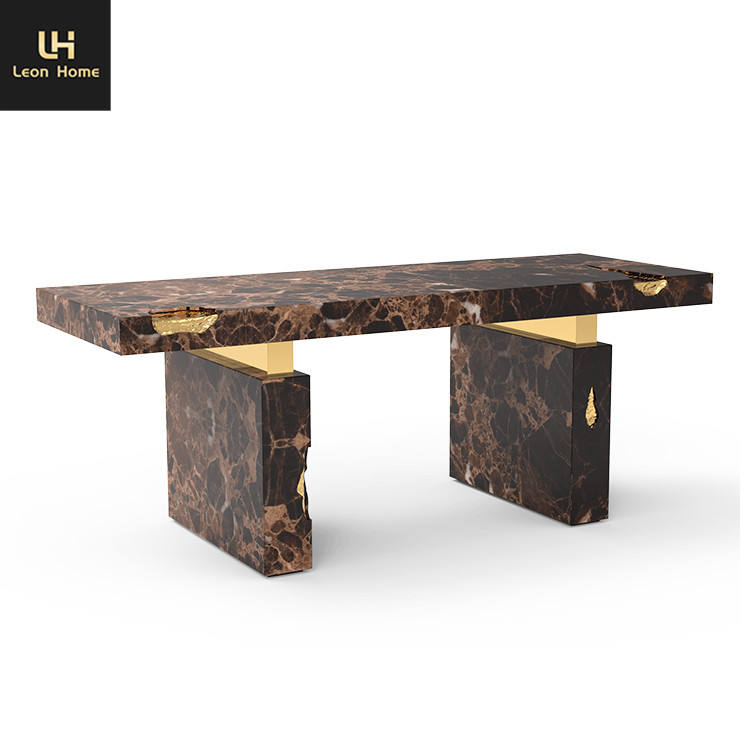 สีน้ำตาล