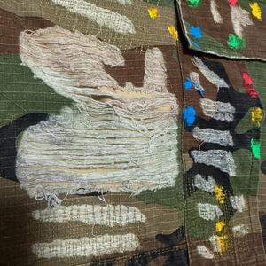 Pantalones Cortos Cargo de Camuflaje con Estampado DTG, Estilo Urbano, Corte Vanguardista, Holgados, Desgastados, Rotos, con Bolsillos Holgados - Product Image 6